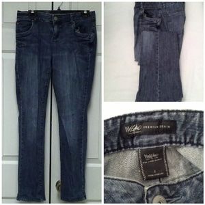 Mossimo Premium Bootcut Jeans Size 6